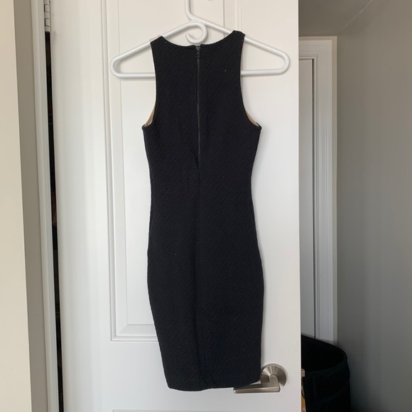 Black and white DRESS - Picture 3 of 4